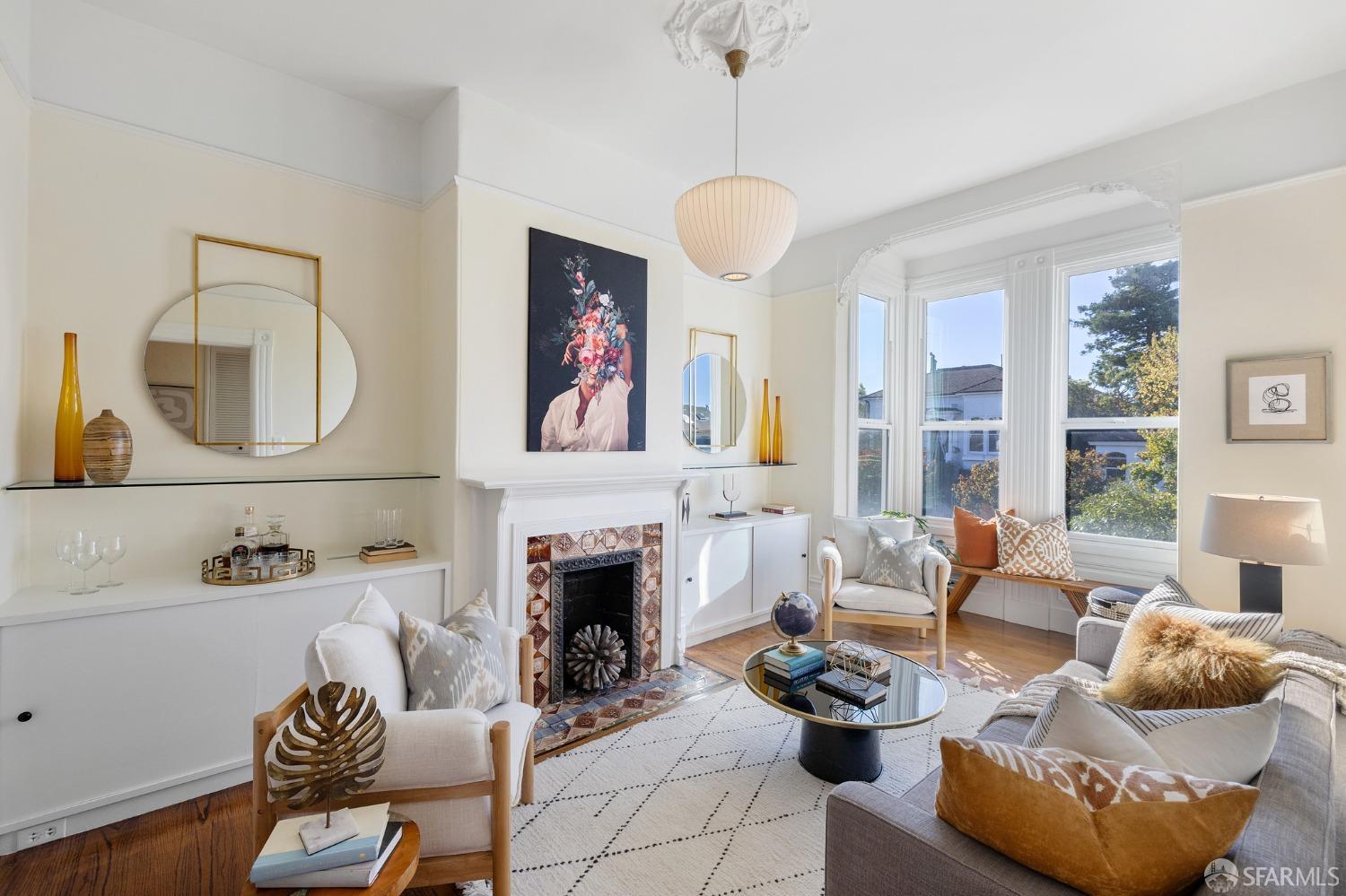 Photo #13: 423921666 Listing 