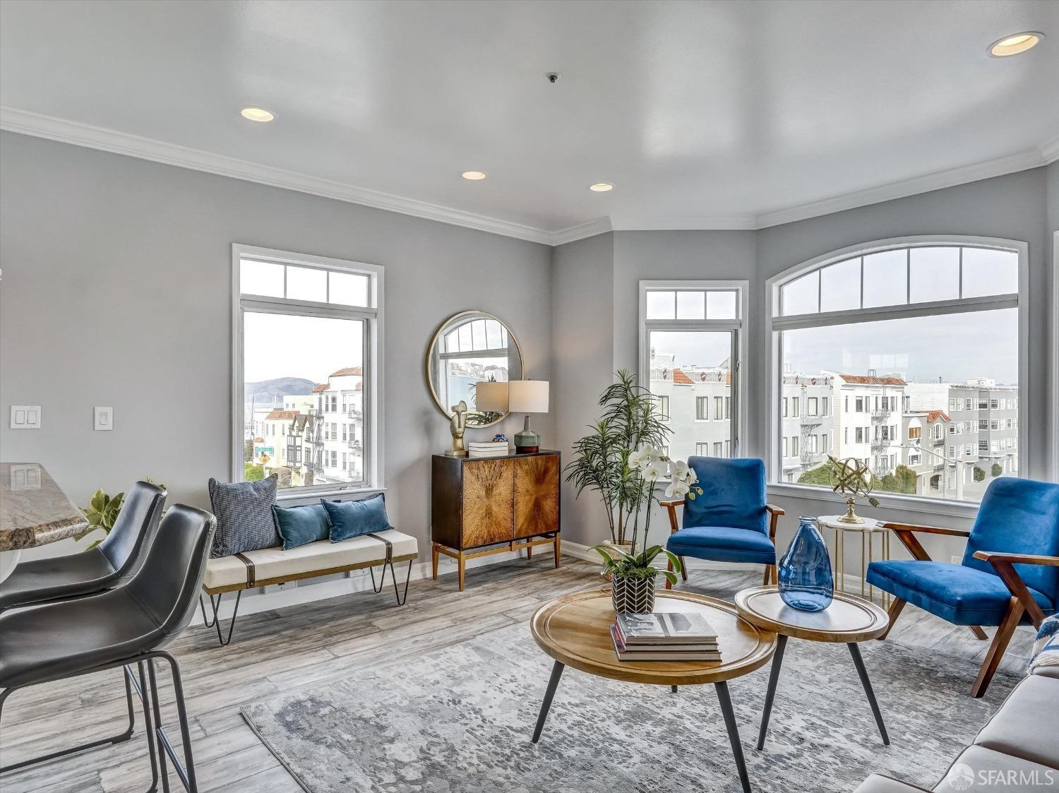 Photo #9: 423917847 Listing 