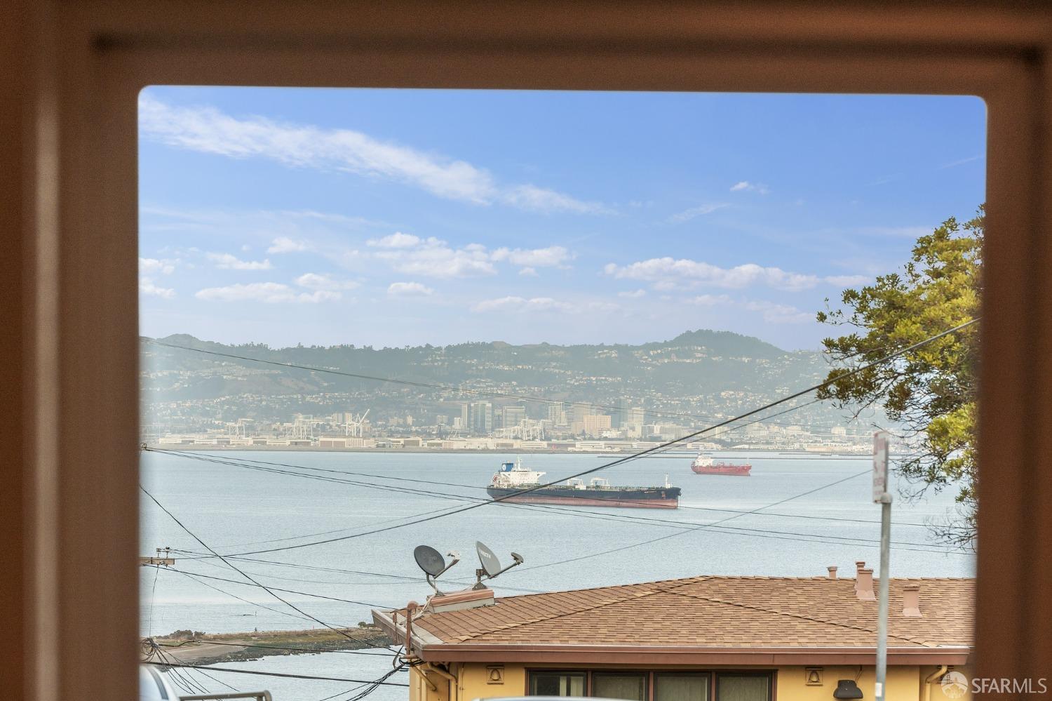 Photo #29: 423922265 Listing 