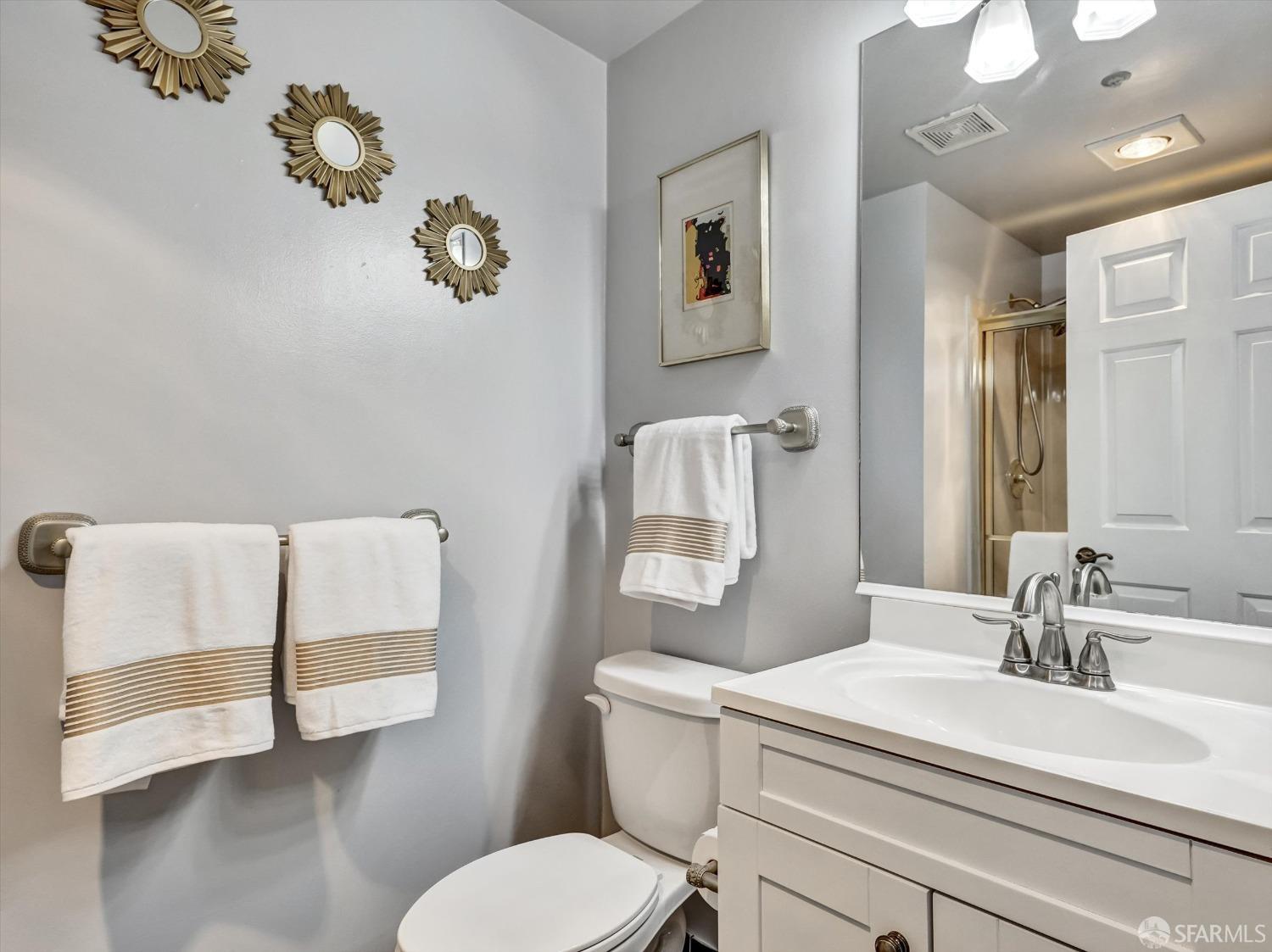 Photo #20: 423917847 Listing 