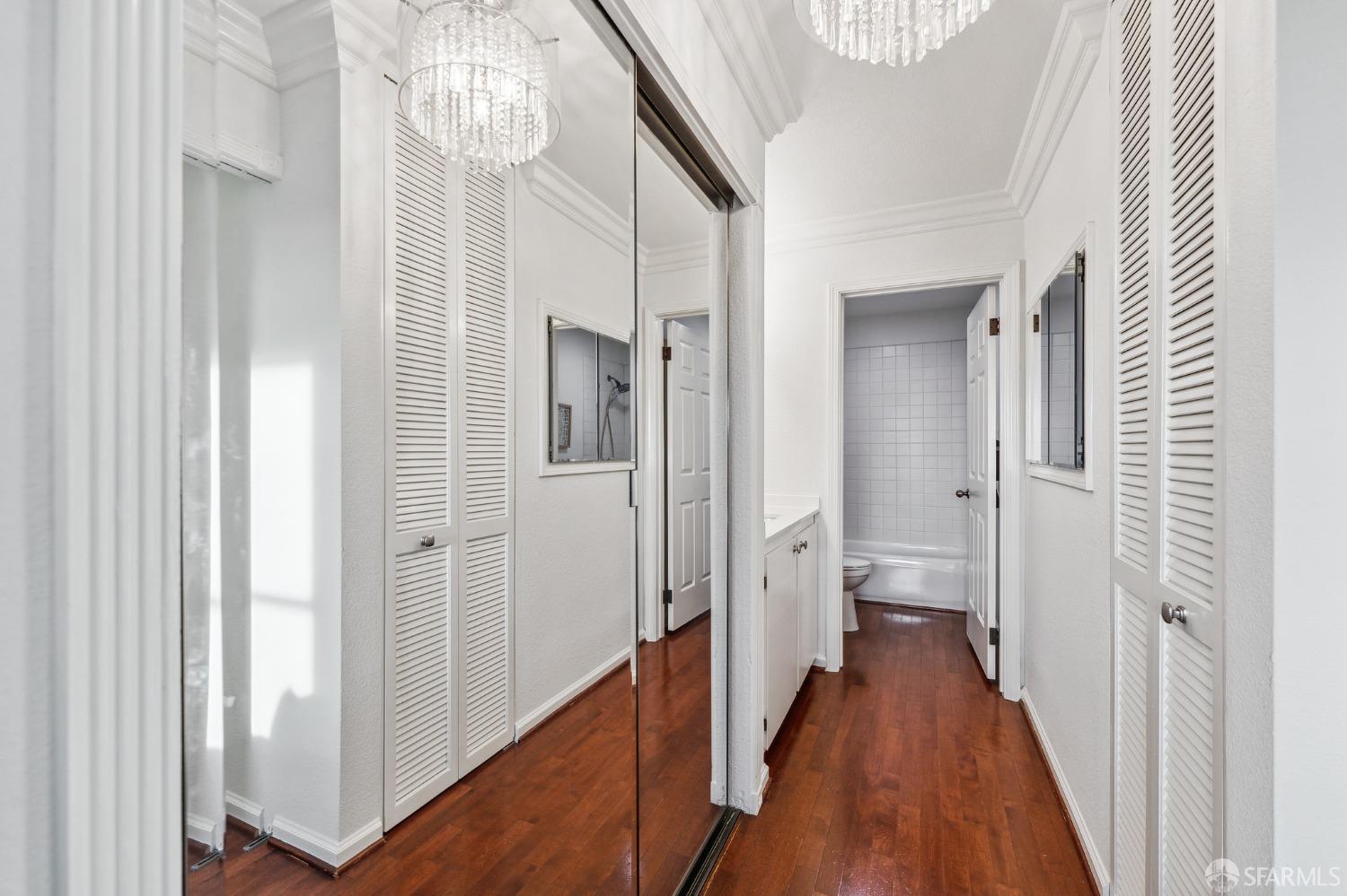 Photo #23: 423922265 Listing 