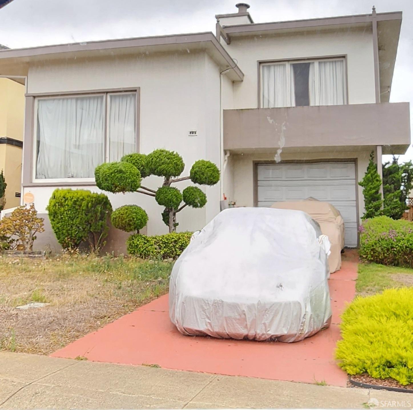 Detail Gallery Image 1 of 1 For 20 Parkwood Dr, Daly City,  CA 94015 - 2 Beds | 1/1 Baths