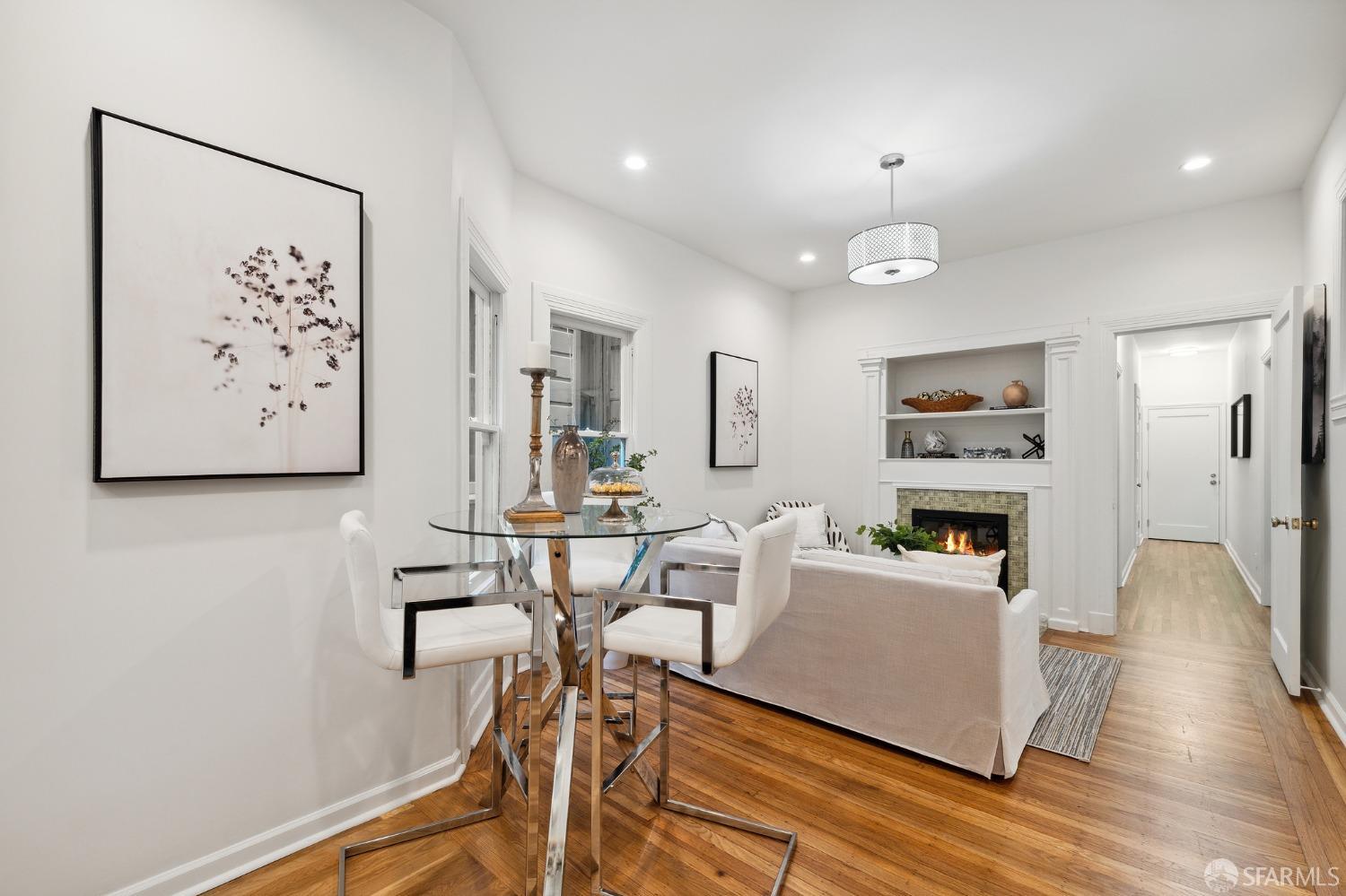 Photo #10: 423922484 Listing 