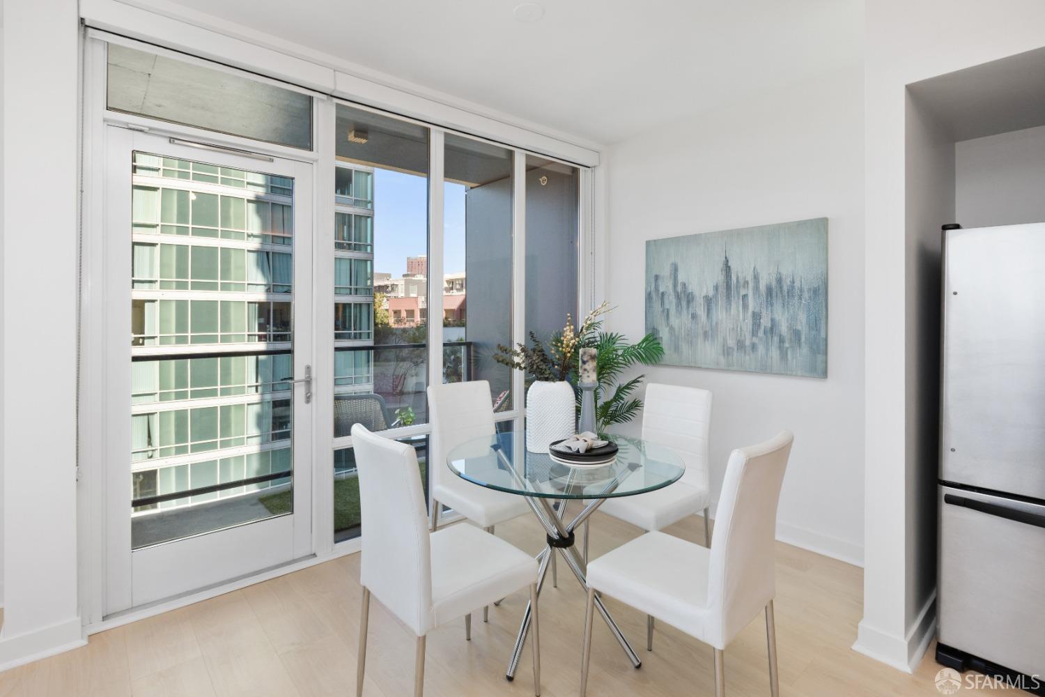 Photo #14: 423907932 Listing 