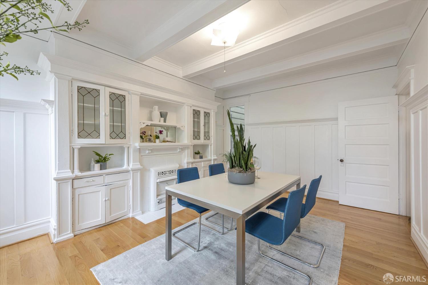 Photo #14: 423918429 Listing 