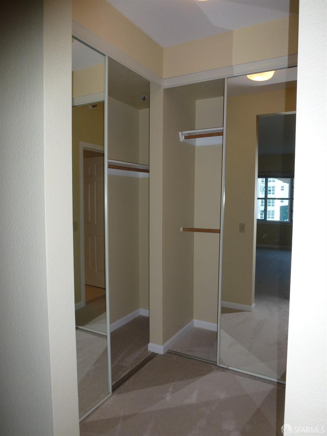 Detail Gallery Image 10 of 33 For 1 Baldwin Ave #819,  San Mateo,  CA 94401 - 1 Beds | 1 Baths