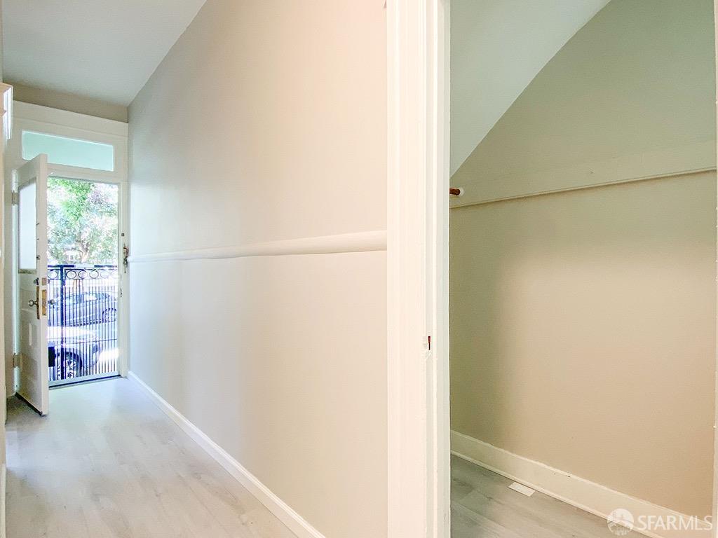 Detail Gallery Image 10 of 15 For 529 Union St, San Francisco,  CA 94133 - 2 Beds | 1 Baths