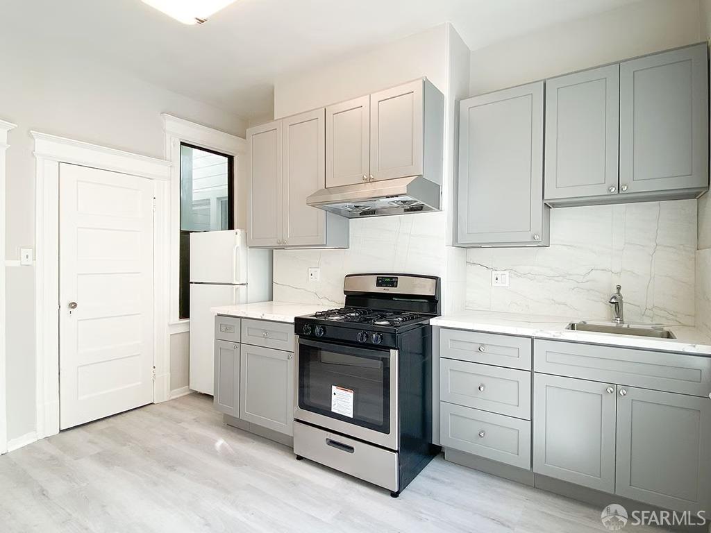 Detail Gallery Image 1 of 1 For 529 Union St, San Francisco,  CA 94133 - 2 Beds | 1 Baths