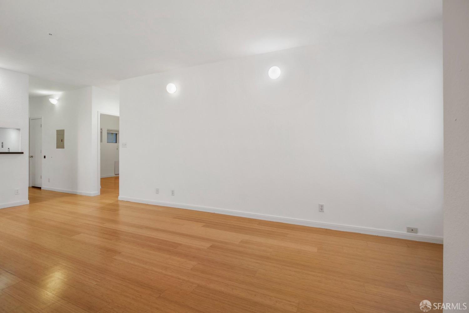 Detail Gallery Image 4 of 23 For 2261 Bush St #1,  San Francisco,  CA 94115 - 2 Beds | 1 Baths