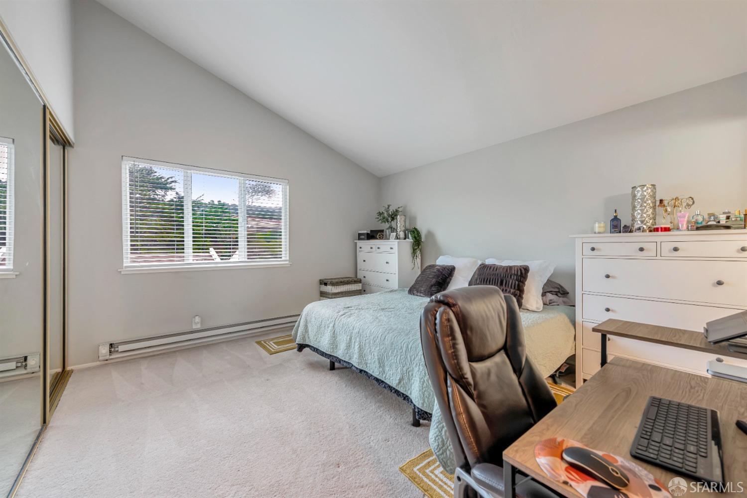 Detail Gallery Image 7 of 14 For 5015 Palmetto Ave #12,  Pacifica,  CA 94044 - 2 Beds | 2 Baths