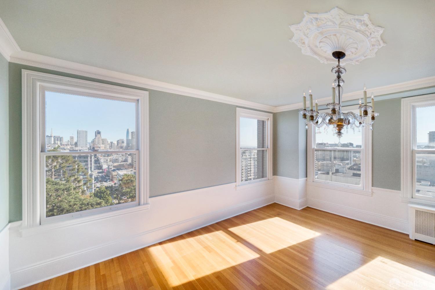 Detail Gallery Image 12 of 30 For 1800 Gough St #7,  San Francisco,  CA 94109 - 4 Beds | 4/1 Baths