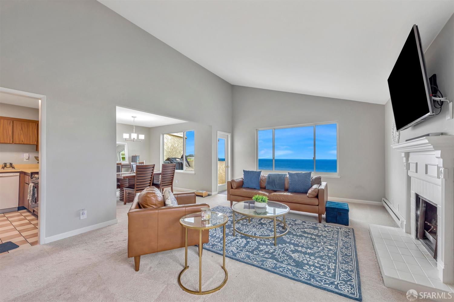 Detail Gallery Image 1 of 14 For 5015 Palmetto Ave #12,  Pacifica,  CA 94044 - 2 Beds | 2 Baths