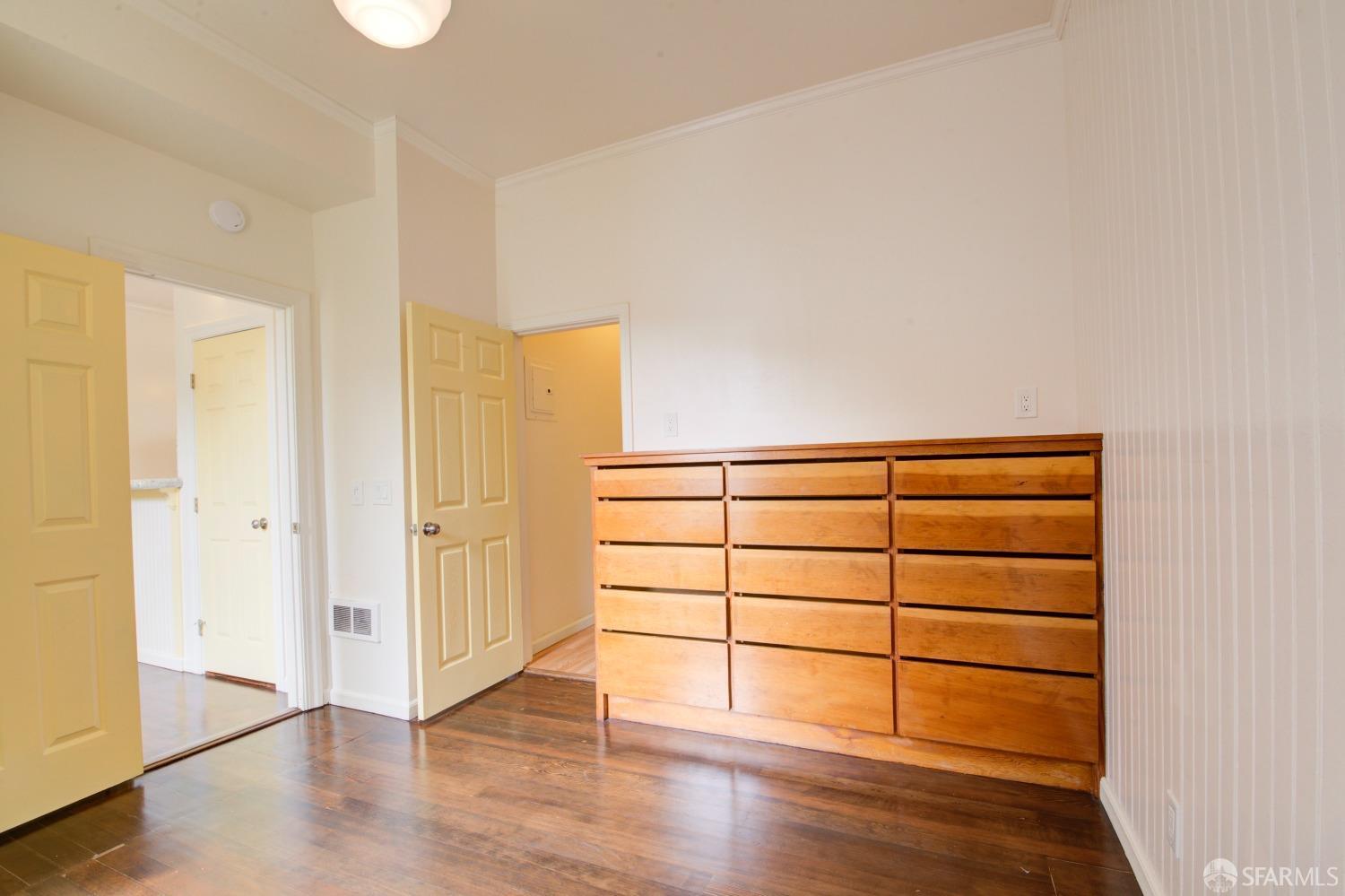 Detail Gallery Image 17 of 26 For 2831 23rd St, San Francisco,  CA 94110 - 2 Beds | 1 Baths