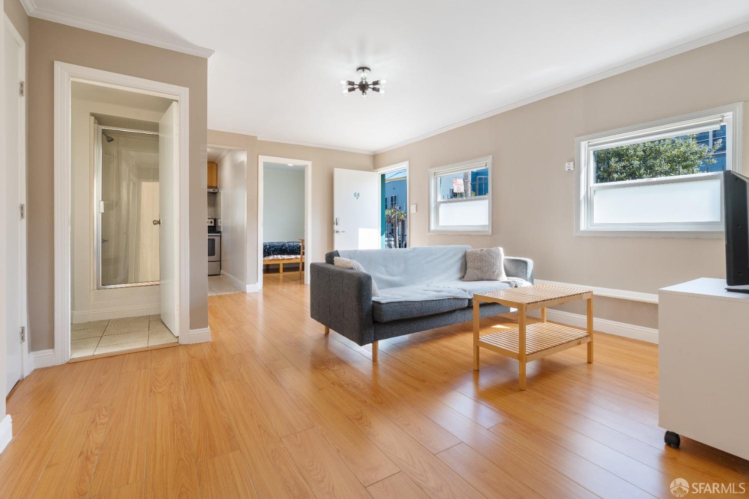 Detail Gallery Image 1 of 1 For 68 Patton St, San Francisco,  CA 94110 - 2 Beds | 1 Baths