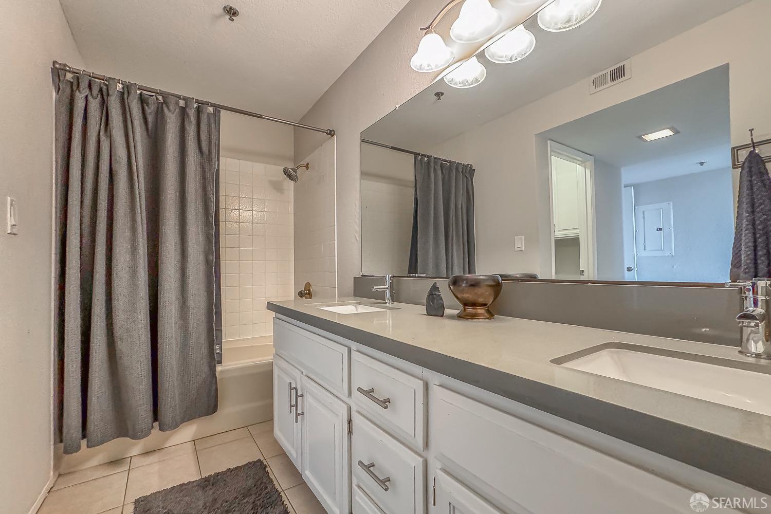 Detail Gallery Image 22 of 54 For 208 Palmetto Ave, Pacifica,  CA 94044 - 2 Beds | 2 Baths