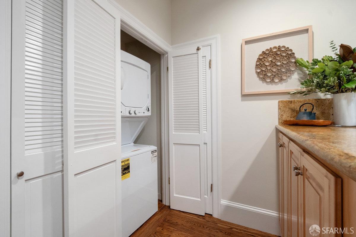 Detail Gallery Image 28 of 47 For 2286 Filbert St, San Francisco,  CA 94123 - 2 Beds | 1/1 Baths
