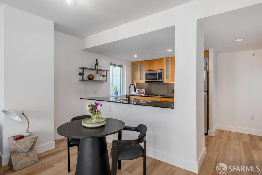 Detail Gallery Image 5 of 33 For 333 1st St #N305,  San Francisco,  CA 94105 - 1 Beds | 1 Baths