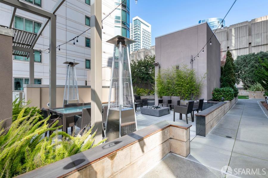 Detail Gallery Image 31 of 33 For 333 1st St #N305,  San Francisco,  CA 94105 - 1 Beds | 1 Baths