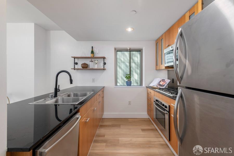 Detail Gallery Image 6 of 33 For 333 1st St #N305,  San Francisco,  CA 94105 - 1 Beds | 1 Baths