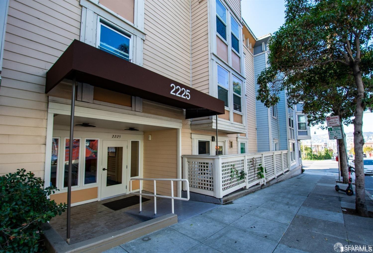 Detail Gallery Image 1 of 1 For 2225 23rd St #111,  San Francisco,  CA 94107 - 2 Beds | 1 Baths