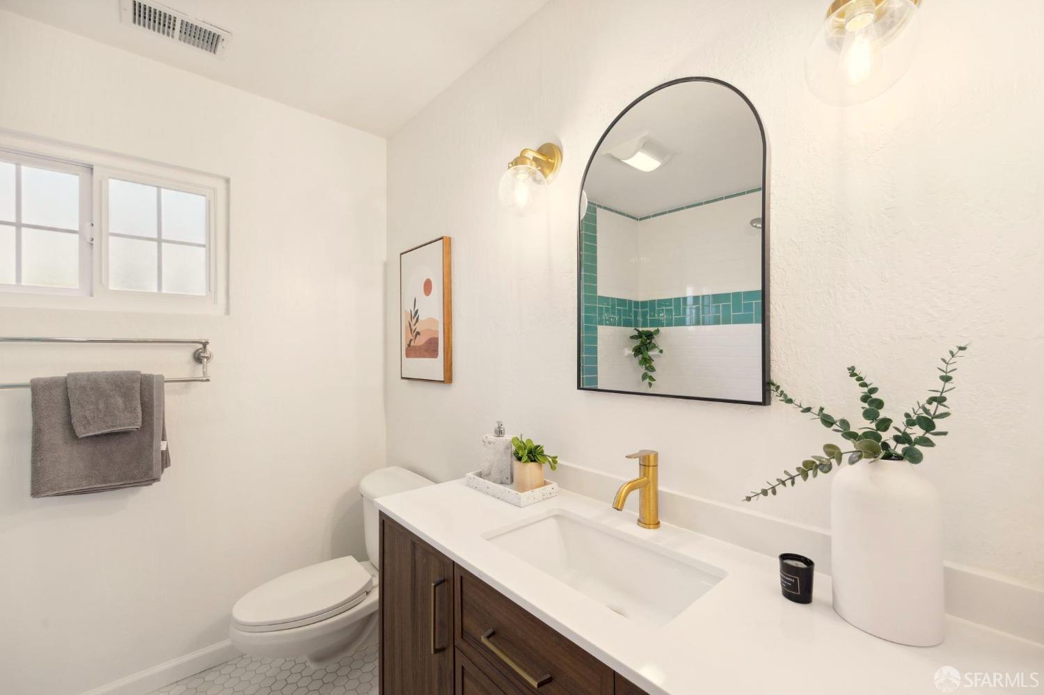 Detail Gallery Image 38 of 66 For 605 Third Ave, Half Moon Bay,  CA 94019 - 3 Beds | 2 Baths