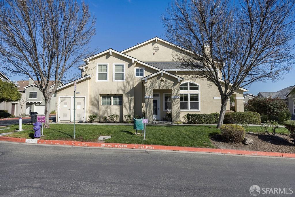 Detail Gallery Image 1 of 1 For 330 Windward Cmn #4,  Livermore,  CA 94551 - 3 Beds | 2/1 Baths