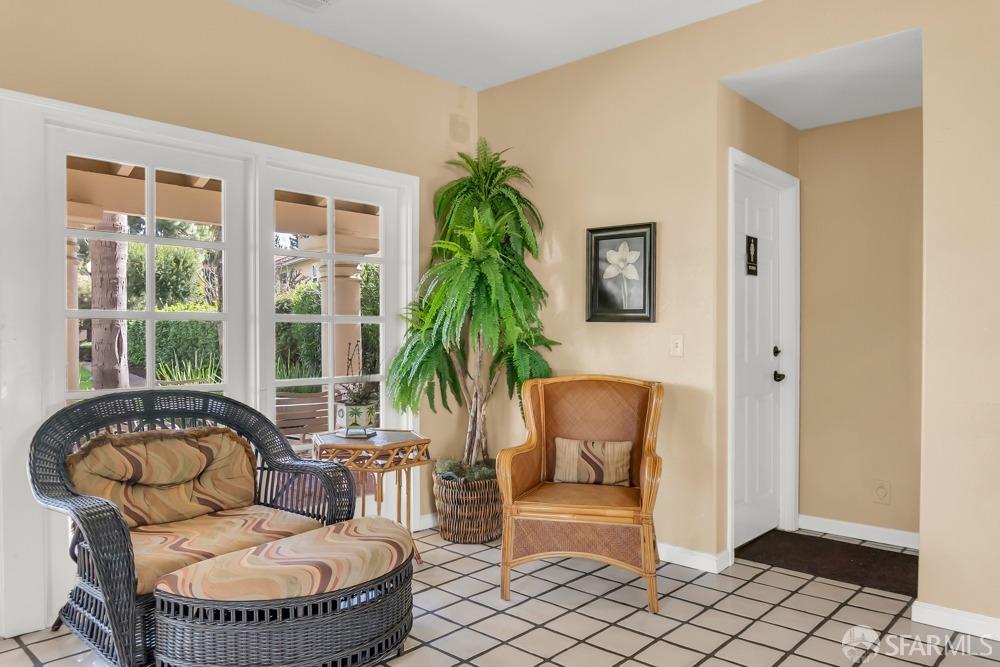 Detail Gallery Image 68 of 76 For 1298 Cuernavaca Circulo, Mountain View,  CA 94040 - 3 Beds | 2 Baths