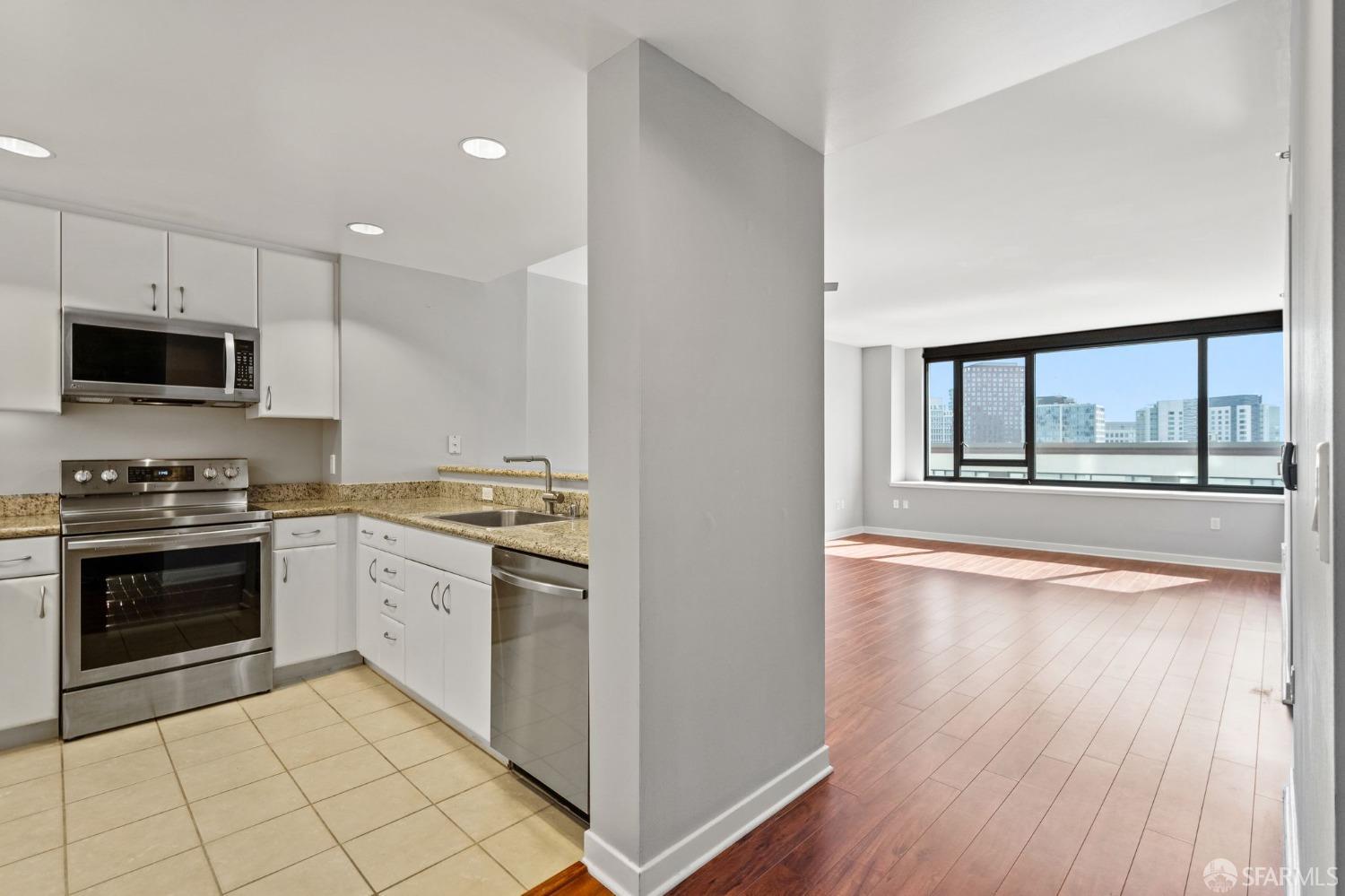 Detail Gallery Image 7 of 22 For 260 King St #915,  San Francisco,  CA 94107 - 1 Beds | 1 Baths