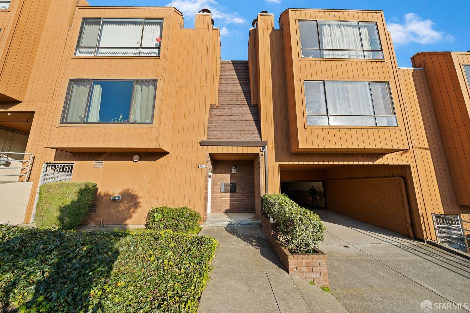 283 County Street D, Daly City, CA 94014