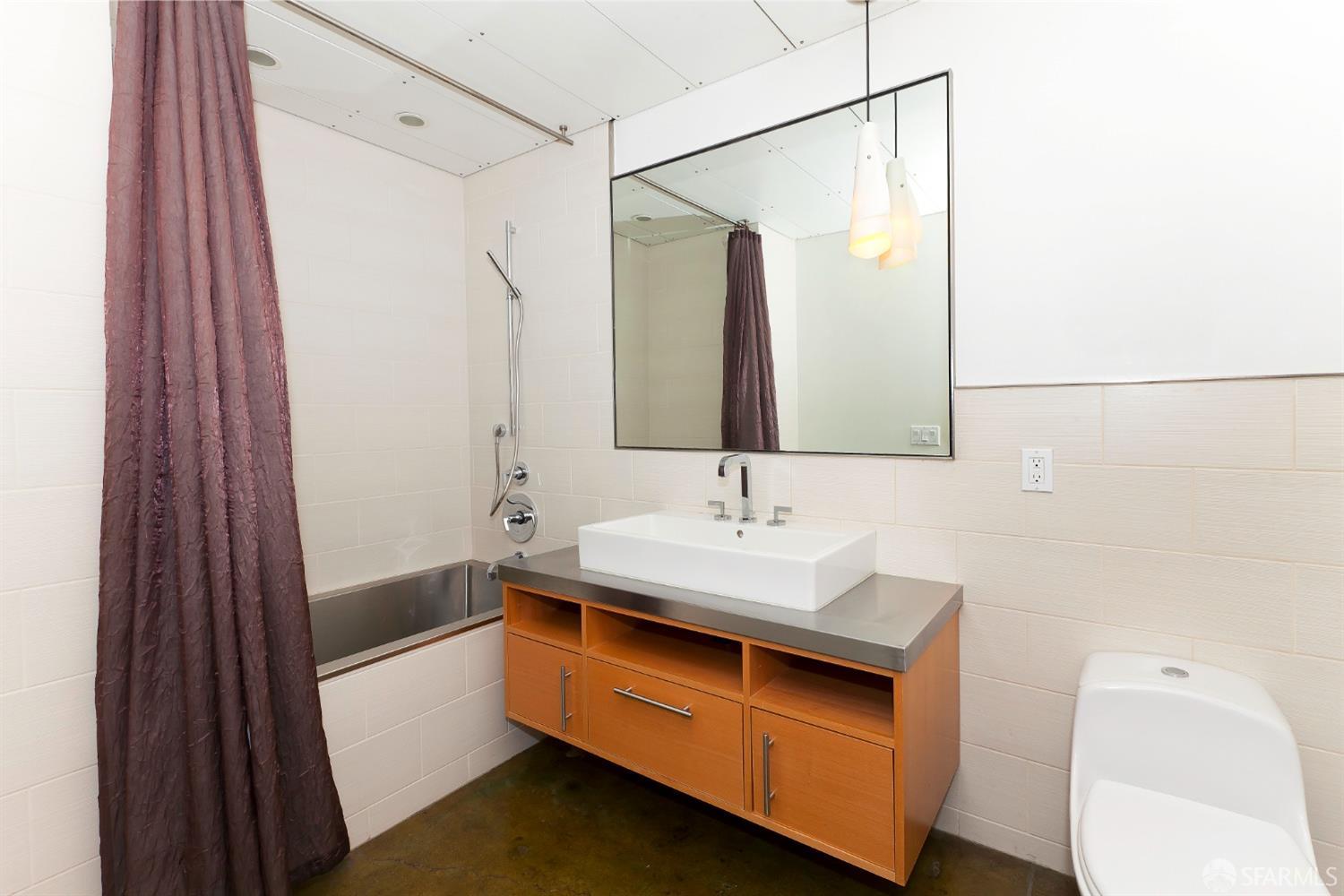 Detail Gallery Image 6 of 26 For 2 Mint Plz #702,  San Francisco,  CA 94103 - 1 Beds | 1 Baths
