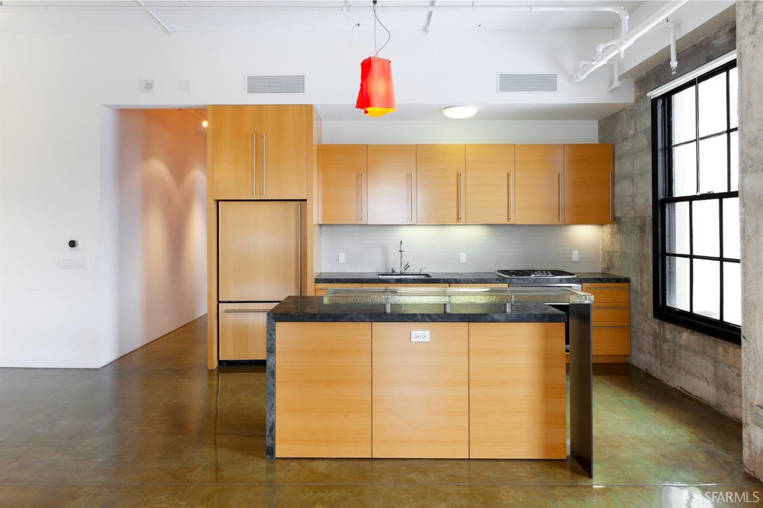 Detail Gallery Image 1 of 26 For 2 Mint Plz #702,  San Francisco,  CA 94103 - 1 Beds | 1 Baths