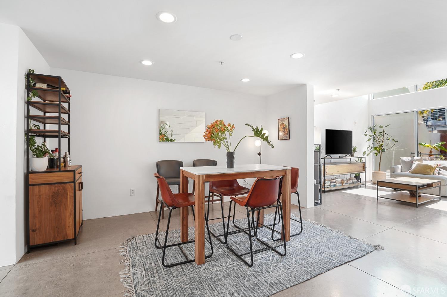 Detail Gallery Image 10 of 41 For 712 Bryant St #4,  San Francisco,  CA 94107 - 2 Beds | 2 Baths