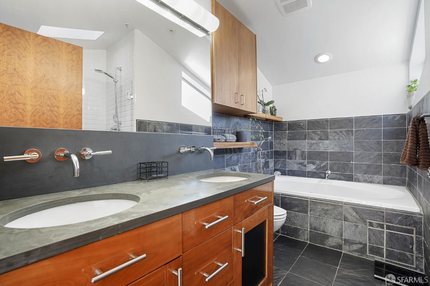Detail Gallery Image 18 of 41 For 712 Bryant St #4,  San Francisco,  CA 94107 - 2 Beds | 2 Baths