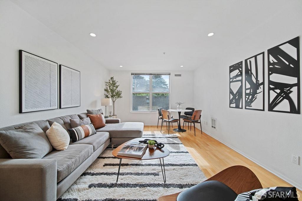 Detail Gallery Image 1 of 1 For 8200 Oceanview Ter #115,  San Francisco,  CA 94132 - 2 Beds | 2 Baths