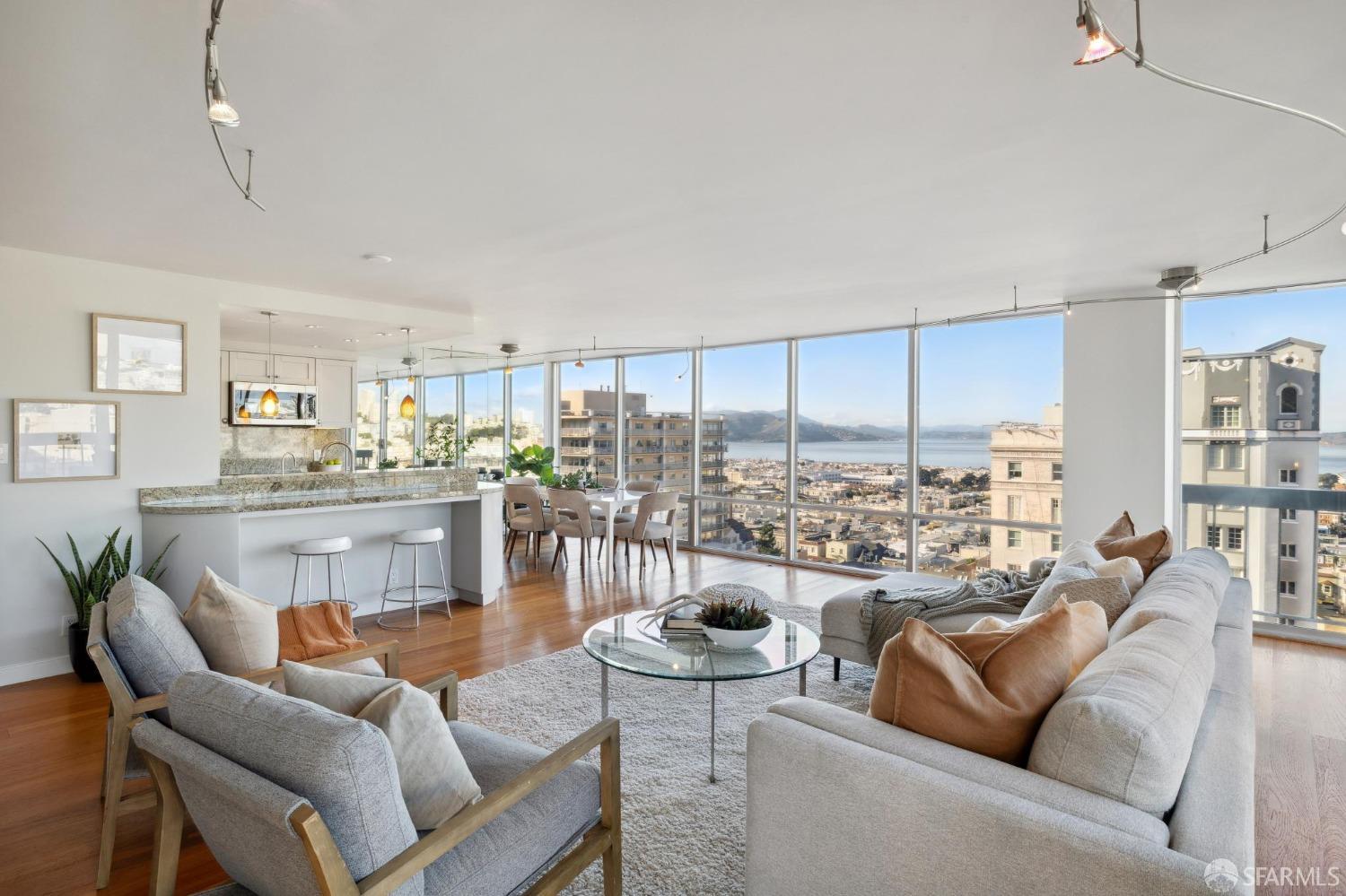 Detail Gallery Image 1 of 1 For 1998 Broadway St #1005,  San Francisco,  CA 94109 - 2 Beds | 2 Baths