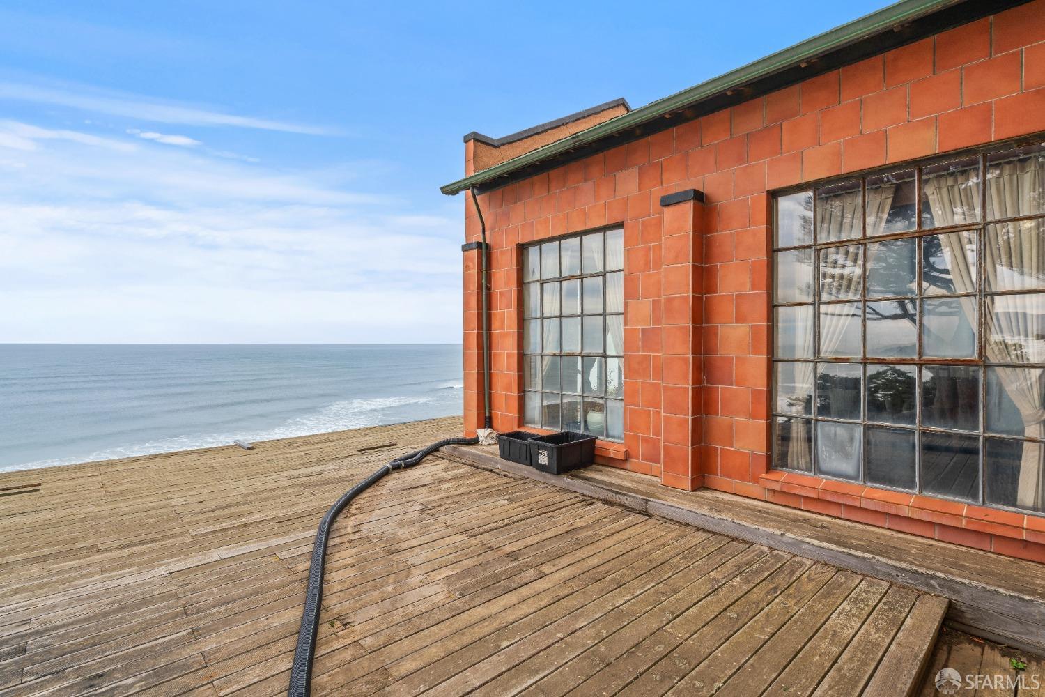 Detail Gallery Image 48 of 56 For 100 Palmetto Ave, Pacifica,  CA 94044 - 3 Beds | 2 Baths