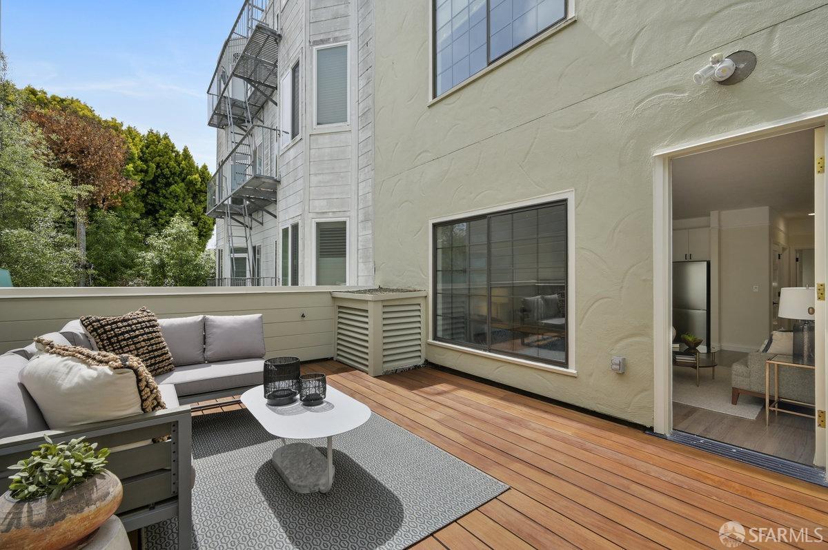 Detail Gallery Image 20 of 32 For 400 Avila St #106,  San Francisco,  CA 94123 - 2 Beds | 1 Baths