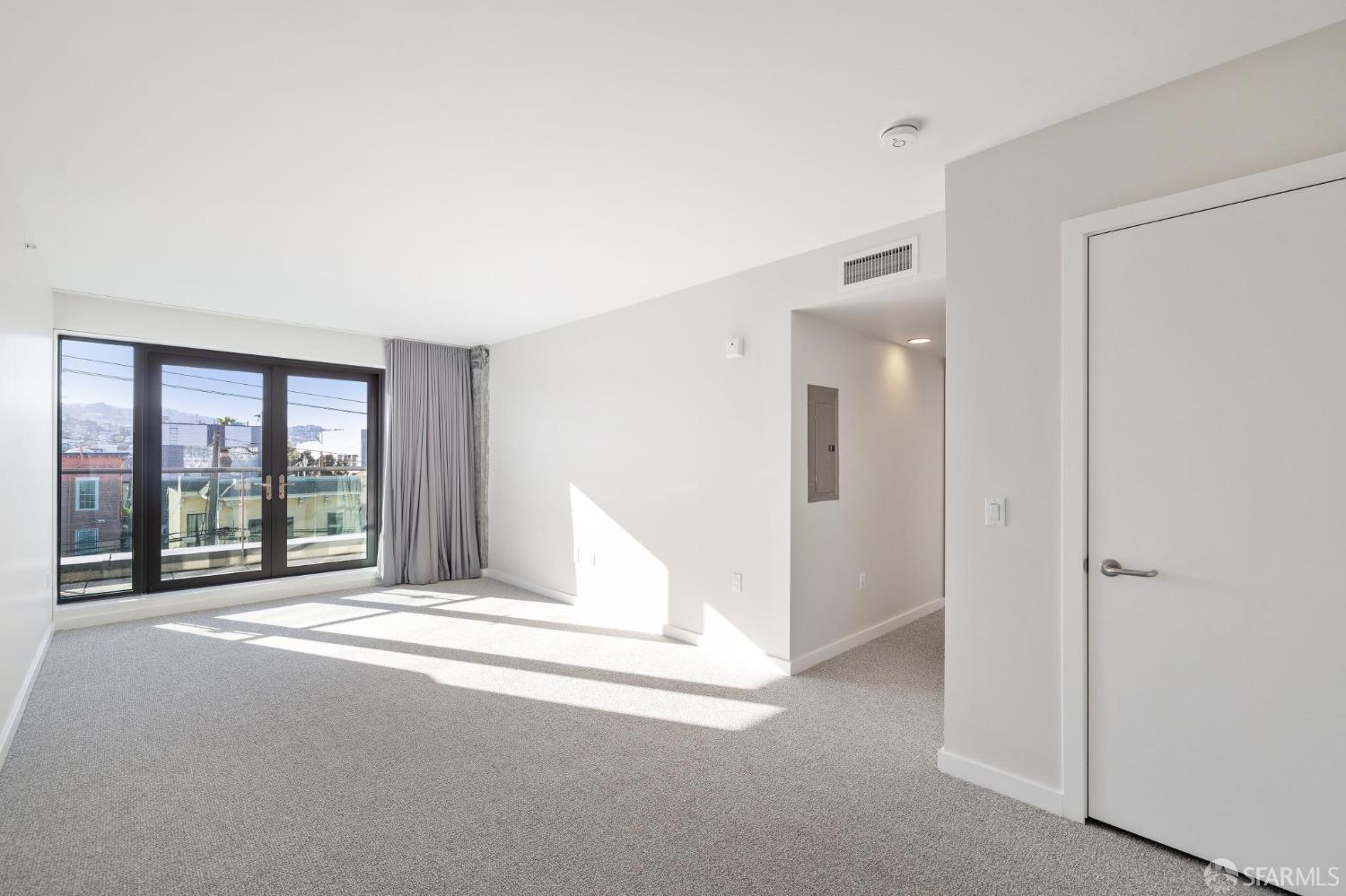 Detail Gallery Image 22 of 57 For 2125 Bryant St #309,  San Francisco,  CA 94110 - 3 Beds | 2 Baths