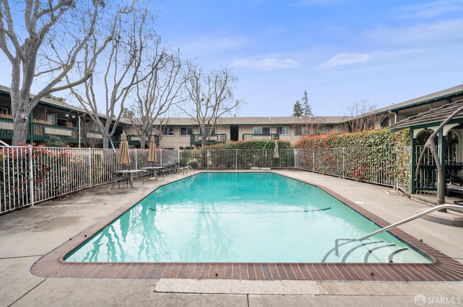 Detail Gallery Image 19 of 28 For 2025 California St #45,  Mountain View,  CA 94040 - 1 Beds | 1 Baths