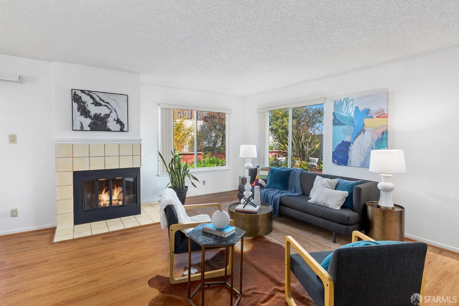 Detail Gallery Image 8 of 70 For 112 Bayview Cir, San Francisco,  CA 94124 - 3 Beds | 2 Baths