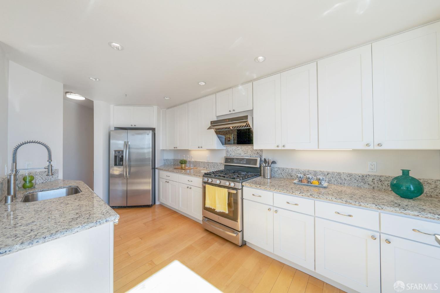 Detail Gallery Image 62 of 80 For 501 Crescent Way #5213,  San Francisco,  CA 94134 - 3 Beds | 2 Baths