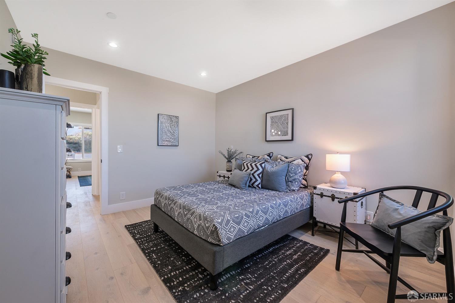 Detail Gallery Image 27 of 36 For 84 Shakespeare St, Daly City,  CA 94014 - 3 Beds | 2 Baths