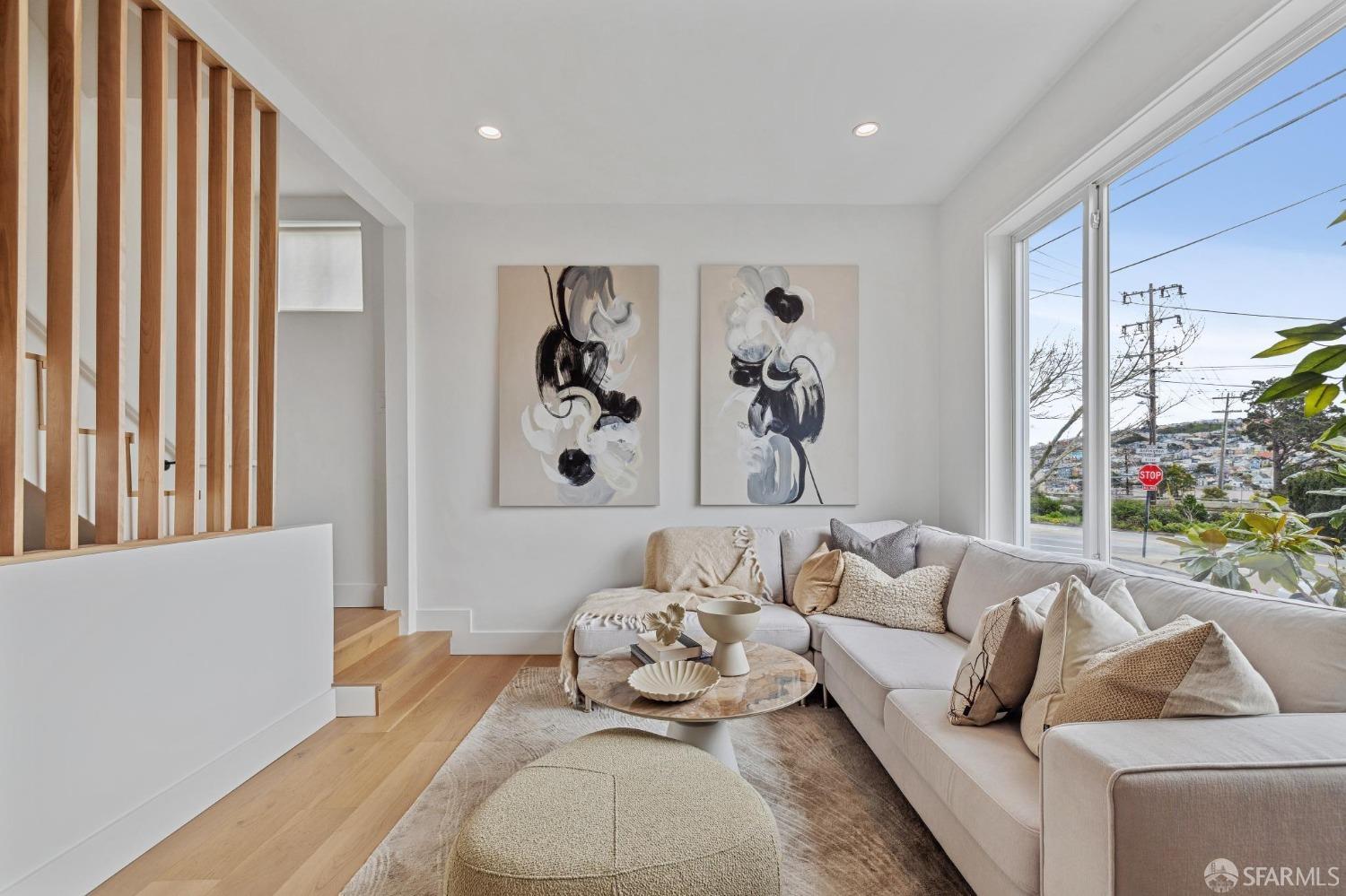 Detail Gallery Image 1 of 1 For 10 Wilder St, San Francisco,  CA 94131 - 2 Beds | 2 Baths