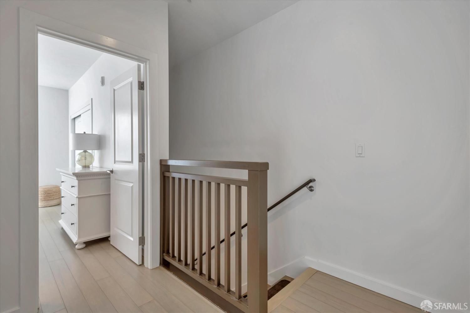 Detail Gallery Image 12 of 51 For 573 Donahue St, San Francisco,  CA 94124 - 2 Beds | 2 Baths