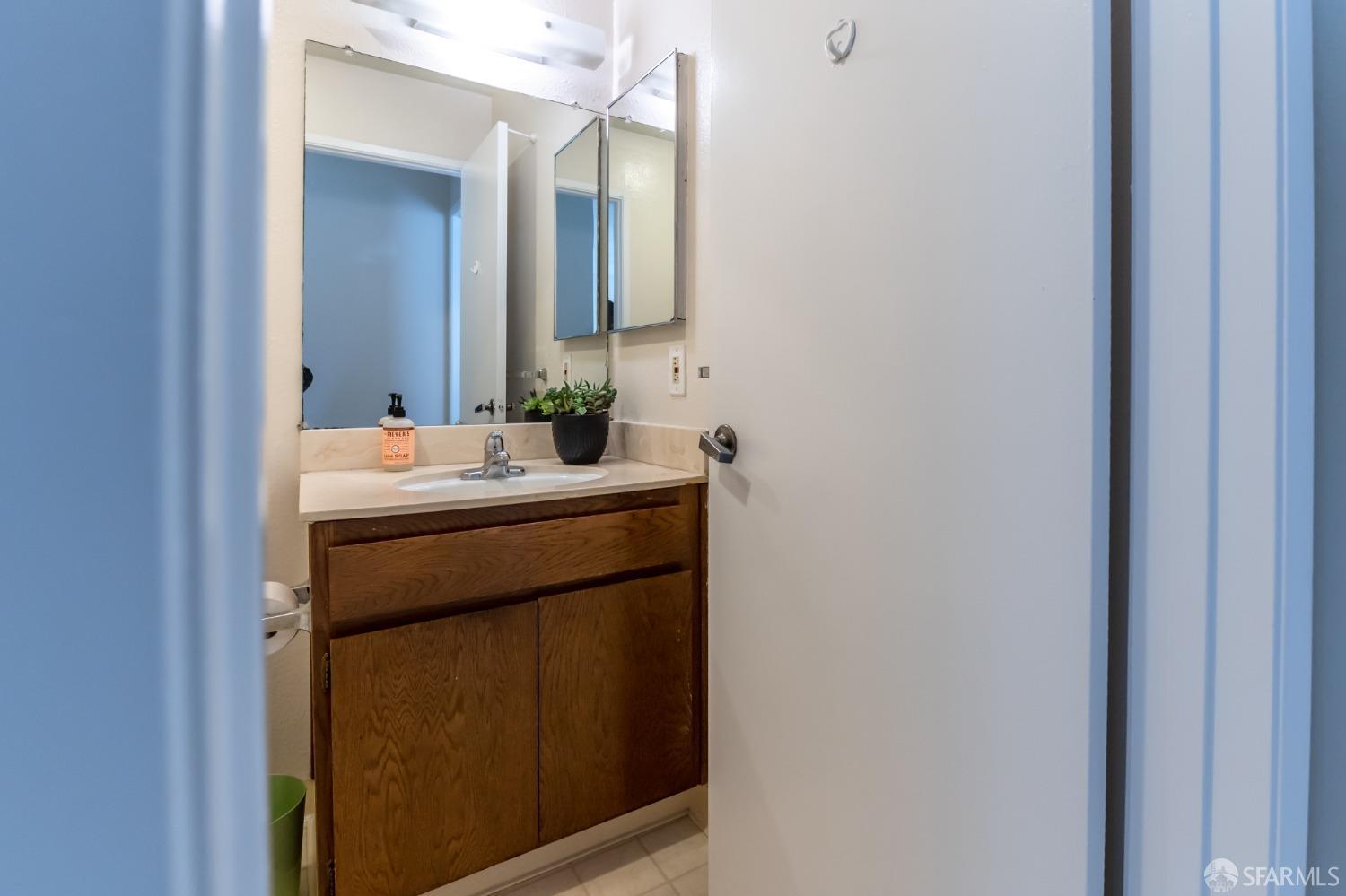 Detail Gallery Image 31 of 41 For 1055 N Capitol Ave #17,  San Jose,  CA 95133 - 2 Beds | 2 Baths