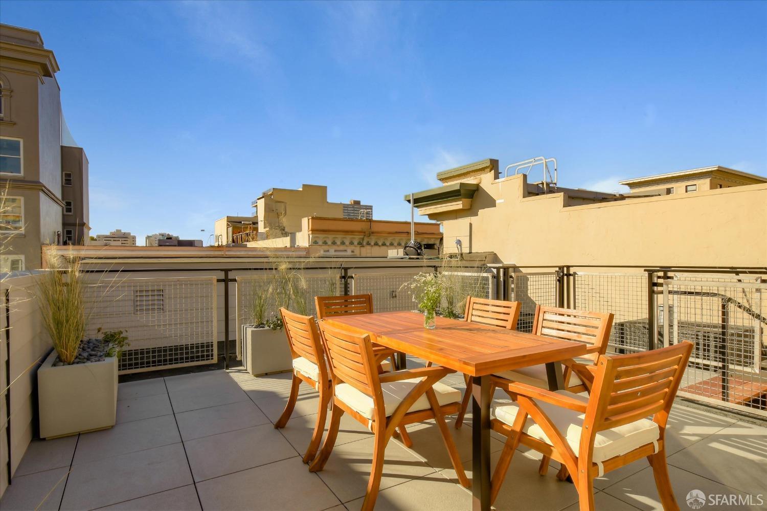 Detail Gallery Image 14 of 20 For 824 Hyde St #502,  San Francisco,  CA 94109 - 1 Beds | 1 Baths