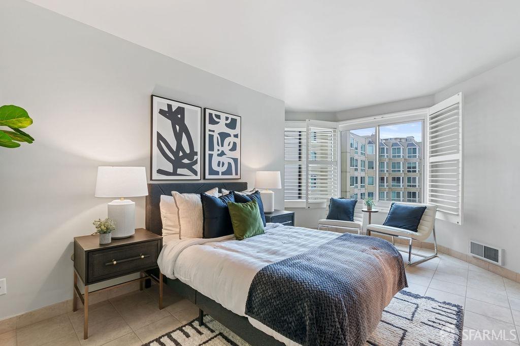 Detail Gallery Image 13 of 21 For 240 Lombard St #738,  San Francisco,  CA 94111 - 1 Beds | 1 Baths