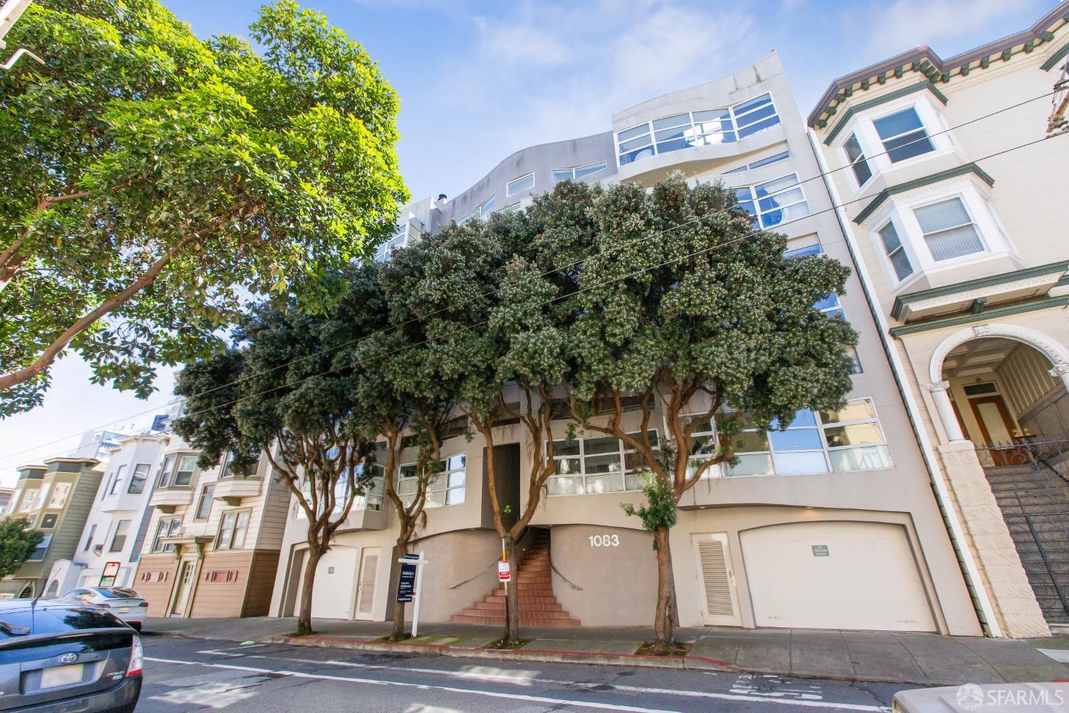 Detail Gallery Image 27 of 42 For 1083 Clay St #203,  San Francisco,  CA 94108 - 1 Beds | 1 Baths