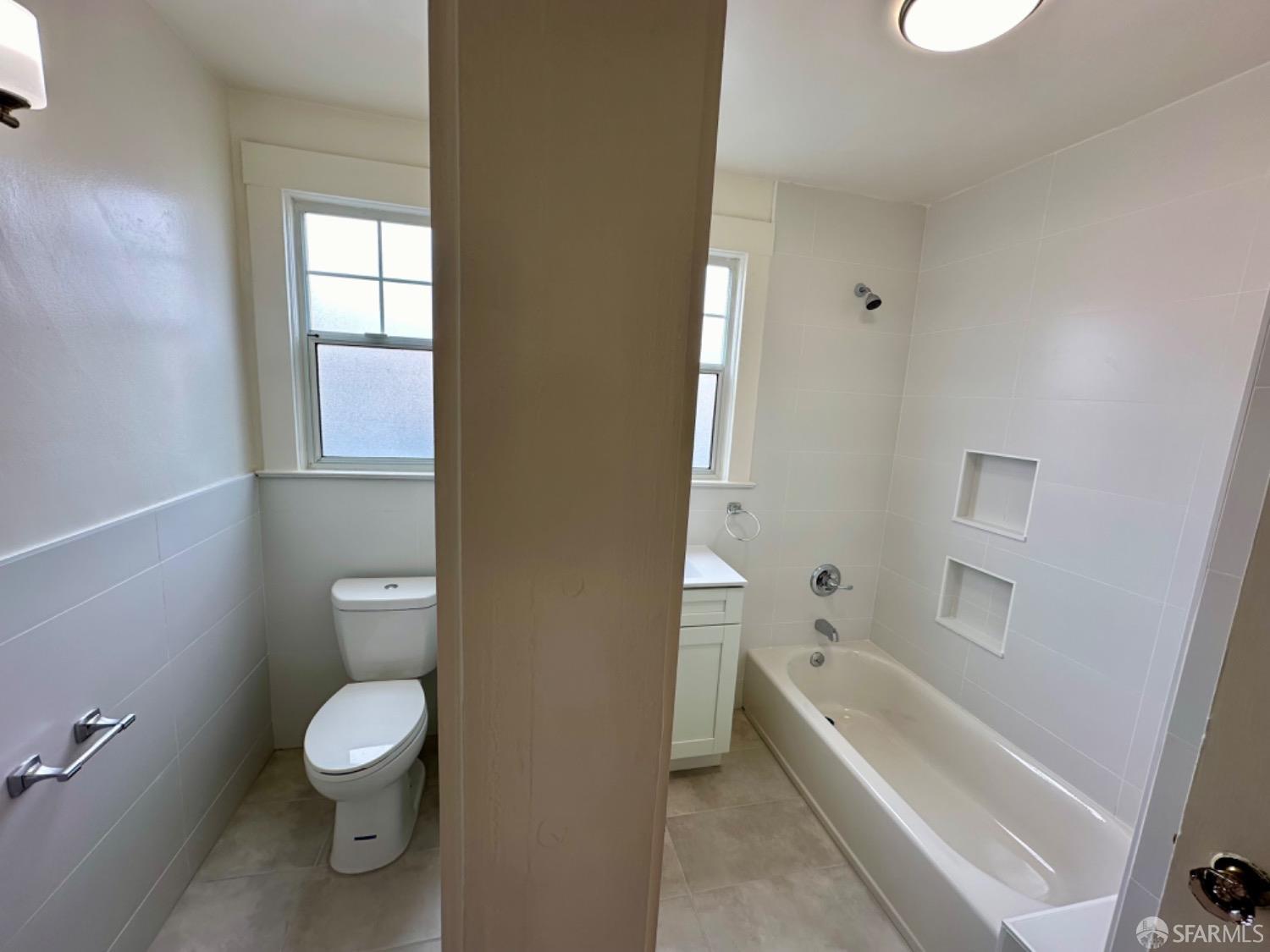 Detail Gallery Image 17 of 31 For 20 North View Ct, San Francisco,  CA 94109 - 2 Beds | 1 Baths