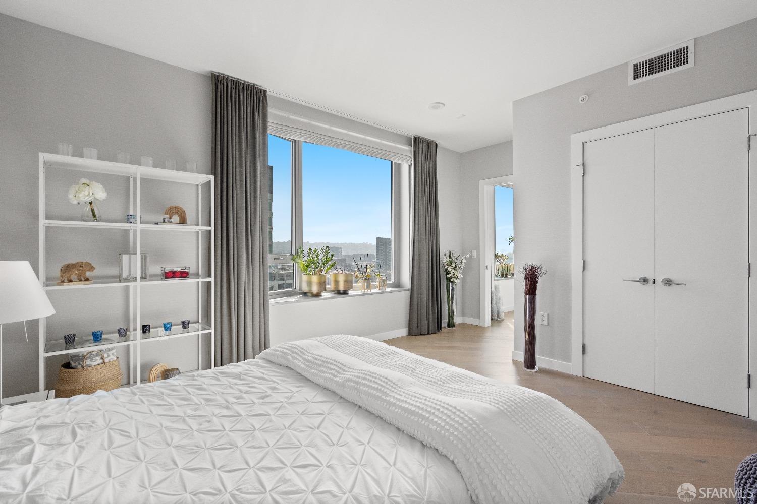 Detail Gallery Image 3 of 12 For 1000 3rd St #1306,  San Francisco,  CA 94158 - 2 Beds | 2 Baths